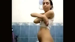 An Egyptian Girl shows off her body