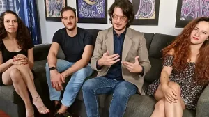 Casting Porno Italiano: Provino a FRANCO (con Nala, Tyde e Daisy). Primo provino per aspirante pornoattore. Alla fine del video lui sborra nella figa senza protezioni! – Tantaly